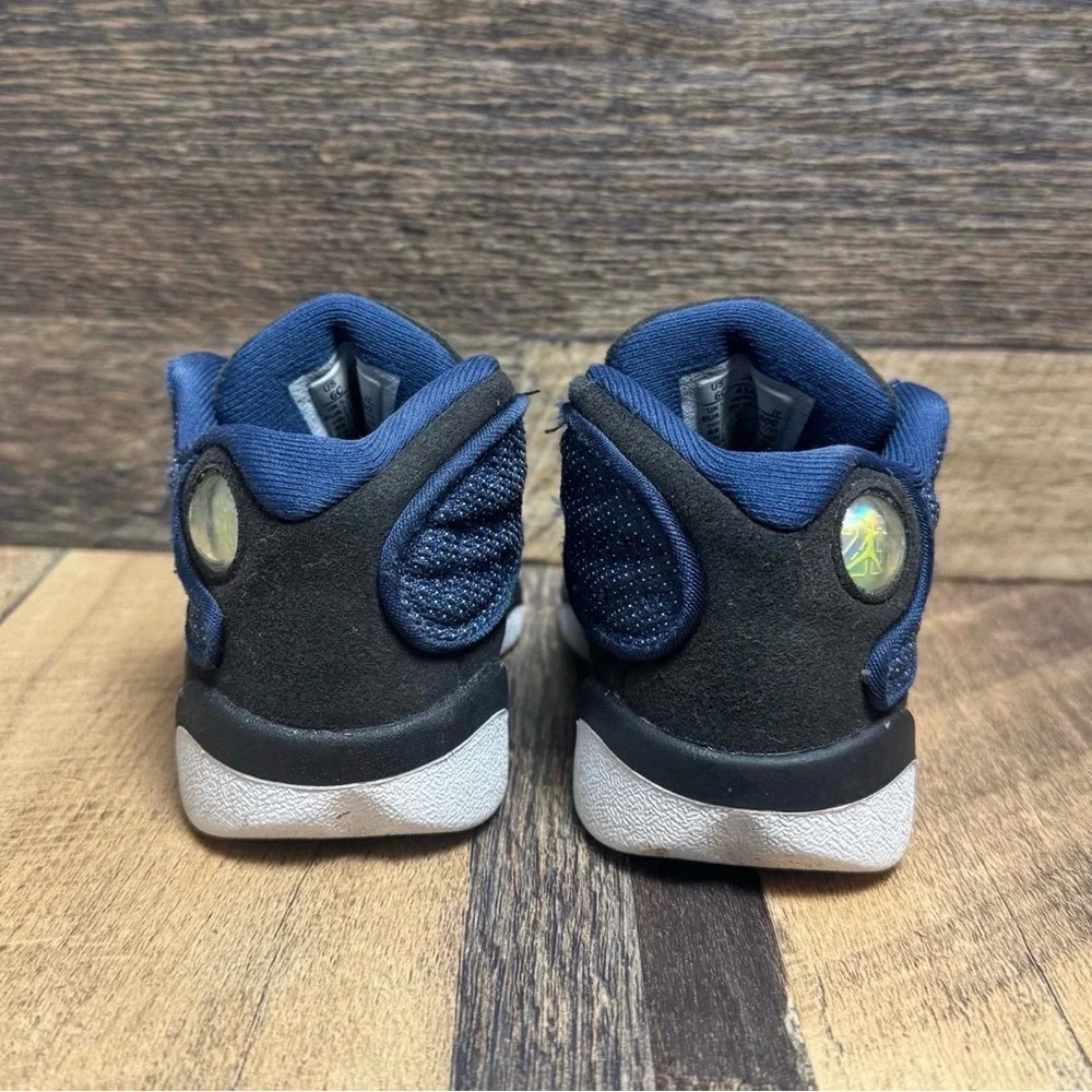 Nike Toddler Navy Blue and Black Basketball Sneakers